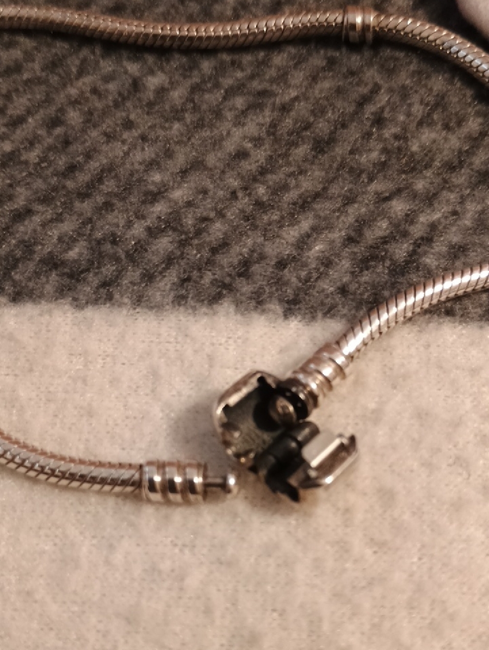 Pandora Authentic Snake Bracelet S/S - Picture 4 of 9